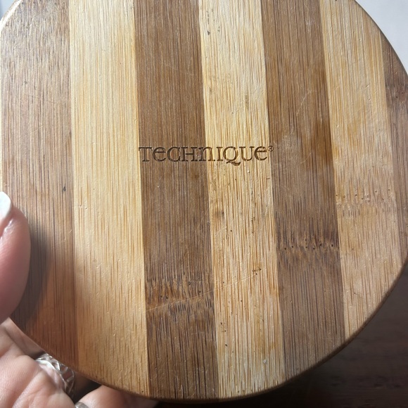 Two Tone Wooden Trinket Box with Swivel Top - Picture 4 of 5